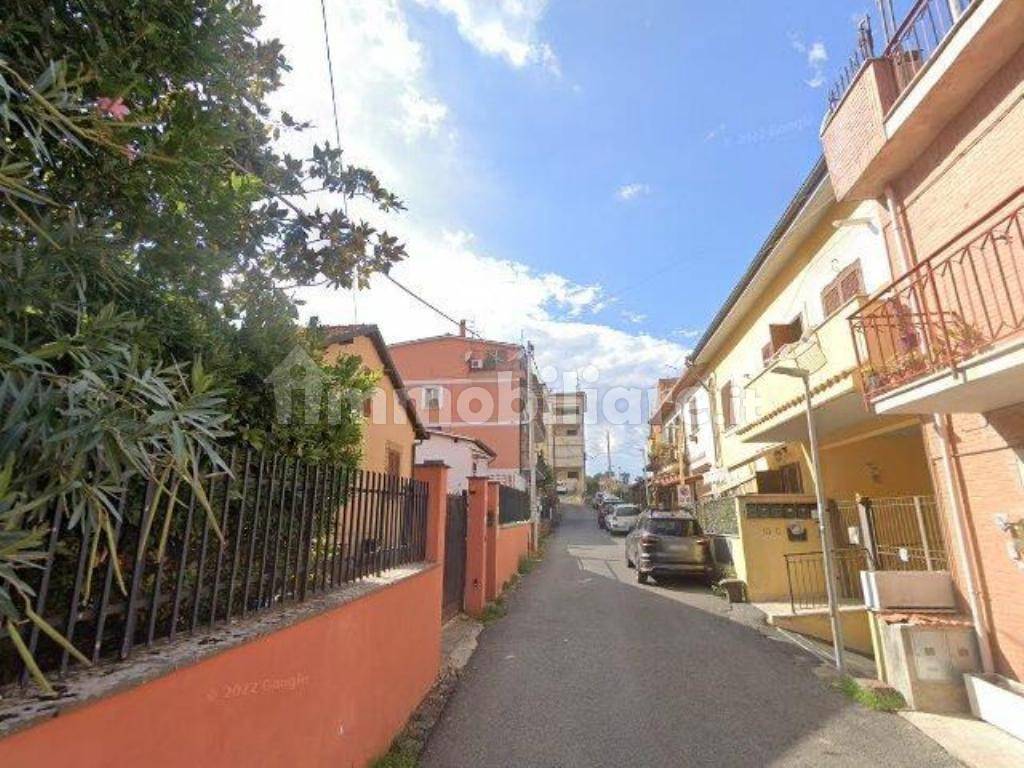 3 Schlafzimmer Wohnung in Rignano Flaminio, Italy, Nr. 191642