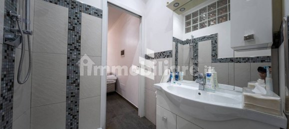 Apartamento de 2 dormitorios en Rome, Italy No. 357533 10