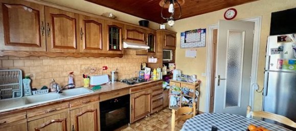 2 bedrooms House in Paray-Vieille-Poste, France No. 182499 7