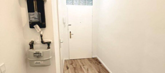 3-salle Appartement à Brigittenau, Austria No. 93458 46