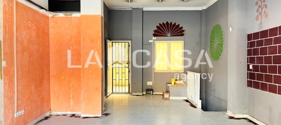 151m² Commercial property in Badalona, Spain No. 141117 7