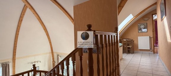 Apartamento de 4 dormitorios en Valence, France No. 203708 11