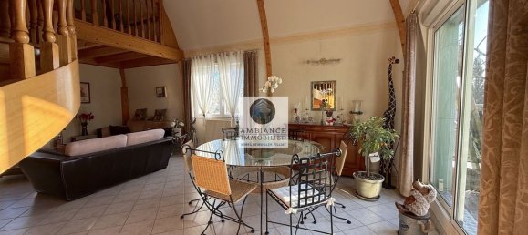 Apartamento de 4 dormitorios en Valence, France No. 203708 3
