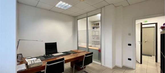 50m² Office in Ancona, Italy No. 211818 3