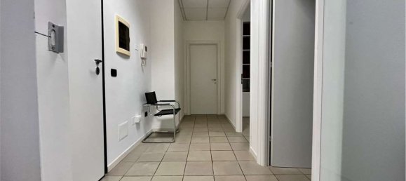 50m² Office in Ancona, Italy No. 211818 10