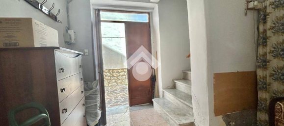 1 Schlafzimmer Haus in Cervinara, Italy, Nr. 318887 30