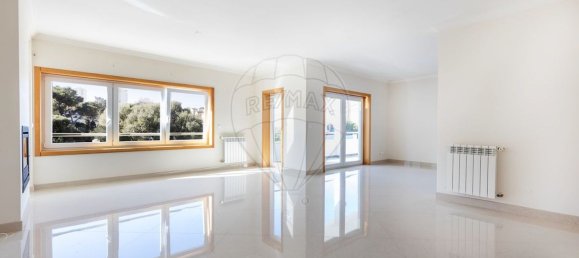 5 bedrooms House in Cascais, Portugal No. 169685 2