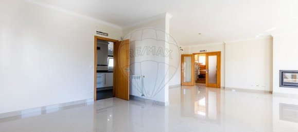 5 bedrooms House in Cascais, Portugal No. 169685 9