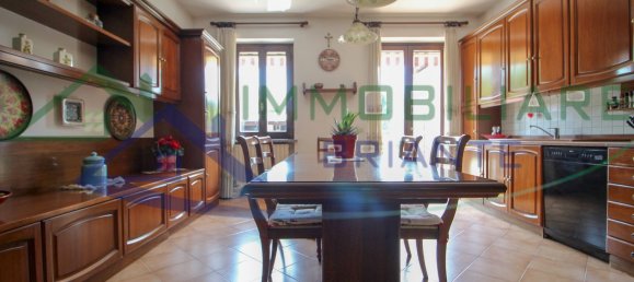 4 rooms House in Somma Lombardo, Italy No. 287617 2