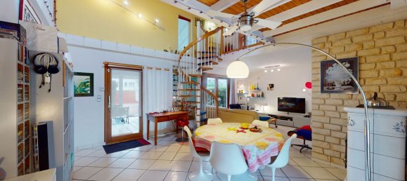 2 bedrooms House in Saint-Martin-d'Heres, France No. 208097 4