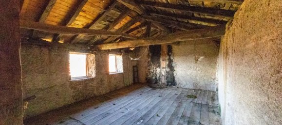 5 rooms House in Violay, France No. 195625 12