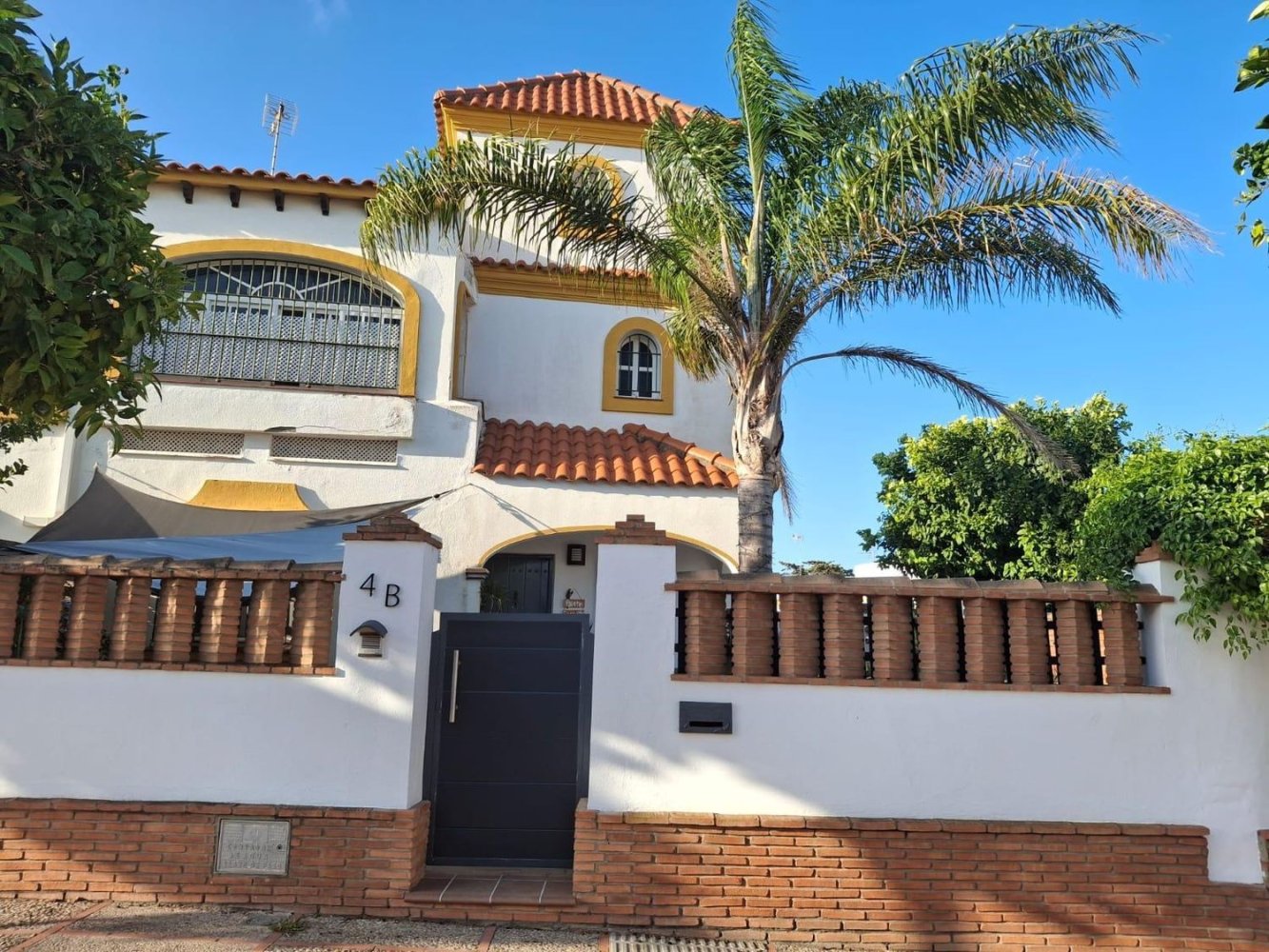 2 bedrooms House in Cadiz, Spain No. 170692