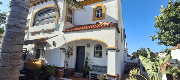 2 bedrooms House in Cadiz, Spain No. 170692 3