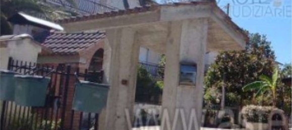 6-Zimmer Wohnung in Luzzi, Italy, Nr. 187826 4