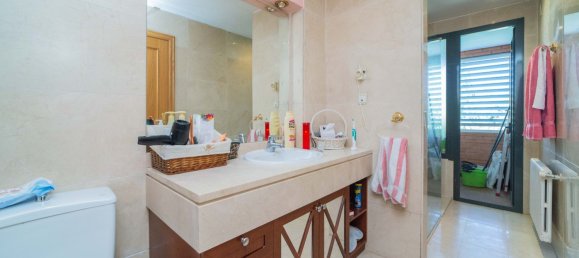 3 bedrooms Apartment in Pozuelo de Alarcon, Spain No. 172935 50