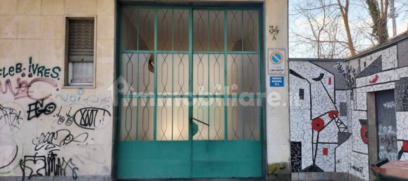 13m² Garage in Turin, Italy No. 65306 2