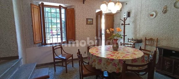 Casa de 2 dormitorios en Gallicano, Italy No. 172637 2