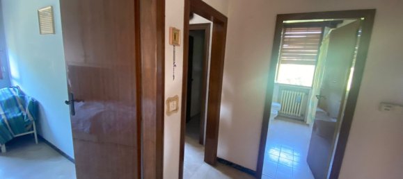 Дом с 13 комнатами в Сассуоло, Италия № 121709 26