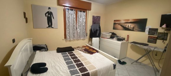 Дом с 13 комнатами в Сассуоло, Италия № 121709 10