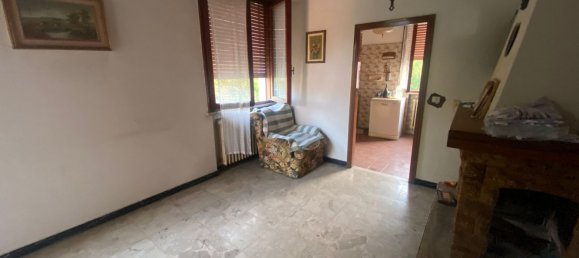 Дом с 13 комнатами в Сассуоло, Италия № 121709 17