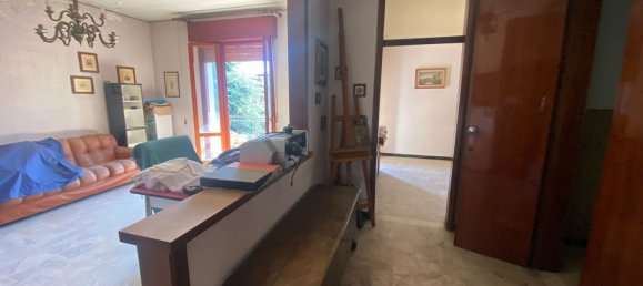 Дом с 13 комнатами в Сассуоло, Италия № 121709 24