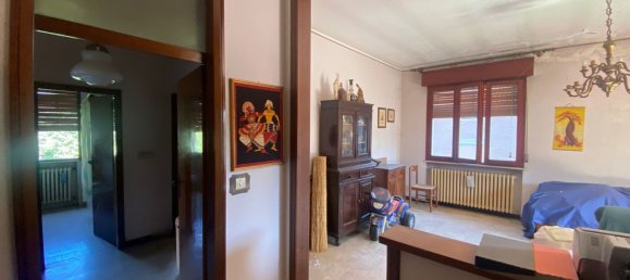 Дом с 13 комнатами в Сассуоло, Италия № 121709 25