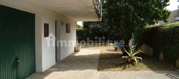 5 bedrooms Villa in Udine, Italy No. 379308 18