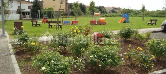 5 bedrooms Villa in Udine, Italy No. 379308 3