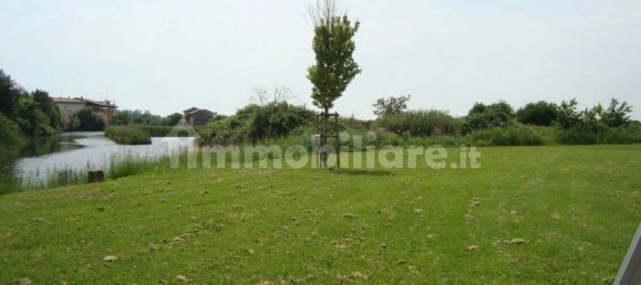 5 bedrooms Villa in Udine, Italy No. 379308 2