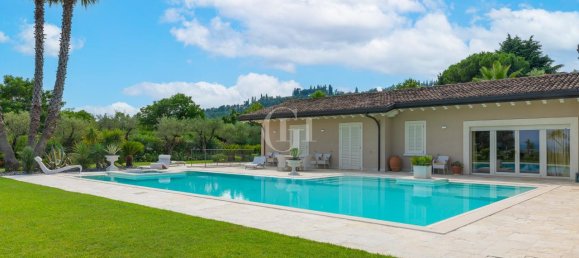 10 rooms Villa in San Felice del Benaco, Italy No. 132483 17