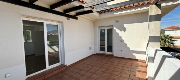3 bedrooms Penthouse in La Duquesa, Spain No. 36981 16
