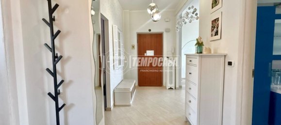 4 rooms Apartment in Turin, Italy No. 266239 5