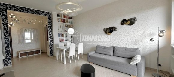 4 rooms Apartment in Turin, Italy No. 266239 4
