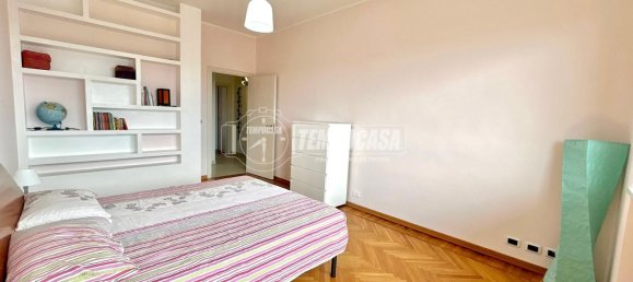 4 rooms Apartment in Turin, Italy No. 266239 10