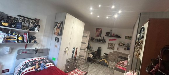 Квартира с 4 комнатами в Рим, Италия № 21952 11