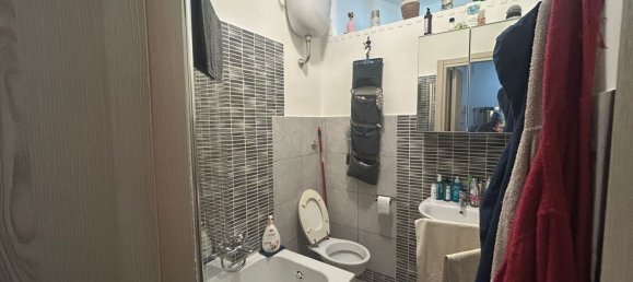 Квартира с 4 комнатами в Рим, Италия № 21952 15