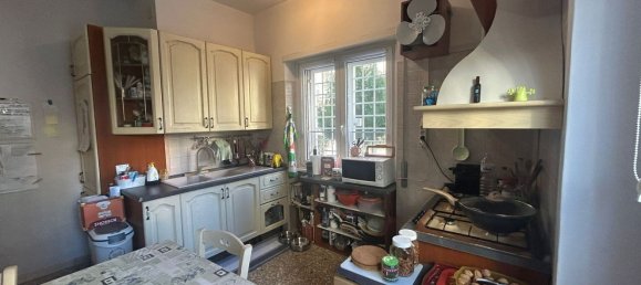 Квартира с 4 комнатами в Рим, Италия № 21952 5