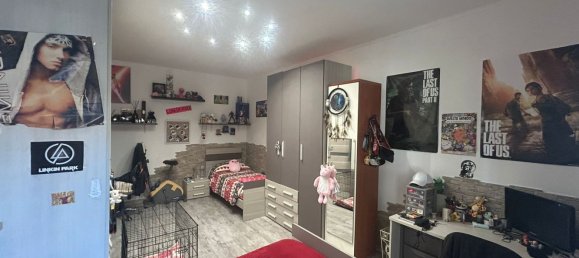 Квартира с 4 комнатами в Рим, Италия № 21952 14