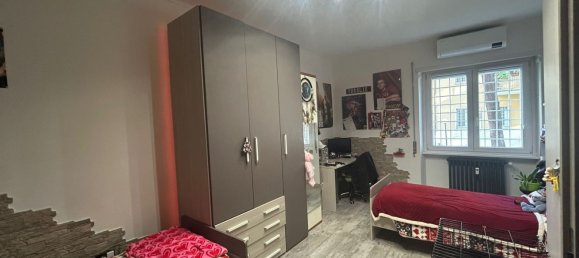 Квартира с 4 комнатами в Рим, Италия № 21952 10