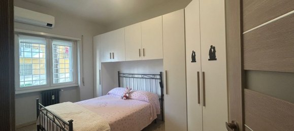 Квартира с 4 комнатами в Рим, Италия № 21952 28