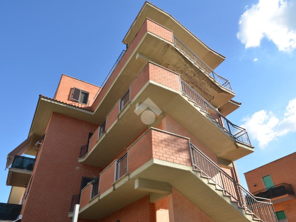 1 bedroom Apartment in Tivoli, Italy No. 359945