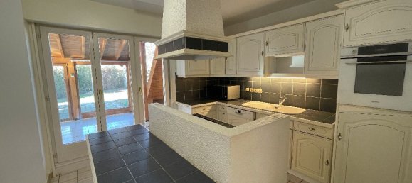 5 bedrooms House in Colmar, France No. 214802 9