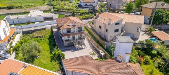 Casa de 3 dormitorios en Aguas Santas, Portugal No. 188418 3