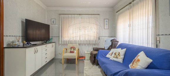 Casa de 3 dormitorios en Aguas Santas, Portugal No. 188418 16