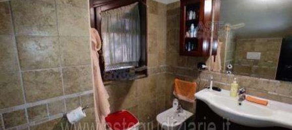 5-salle Appartement à Grottaferrata, Italy No. 32444 28