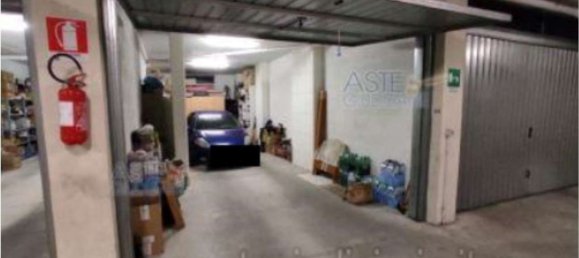 5-salle Appartement à Grottaferrata, Italy No. 32444 8