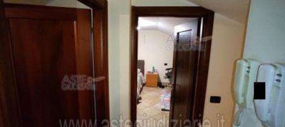 5-salle Appartement à Grottaferrata, Italy No. 32444 15
