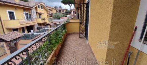 5-salle Appartement à Grottaferrata, Italy No. 32444 29