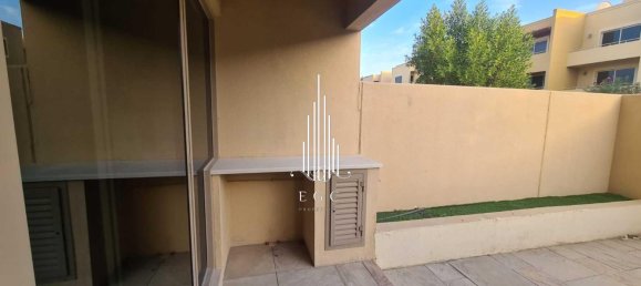 4 Schlafzimmer Villa in Al Raha Gardens, UAE, Nr. 39113 9