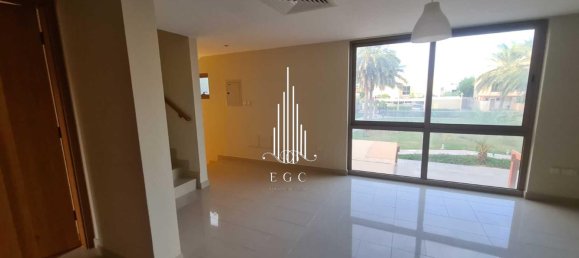 4 Schlafzimmer Villa in Al Raha Gardens, UAE, Nr. 39113 16